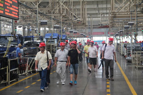 福田諸城汽車廠開啟第二批瑞沃體驗(yàn)之旅，深化技術(shù)交流共謀發(fā)展